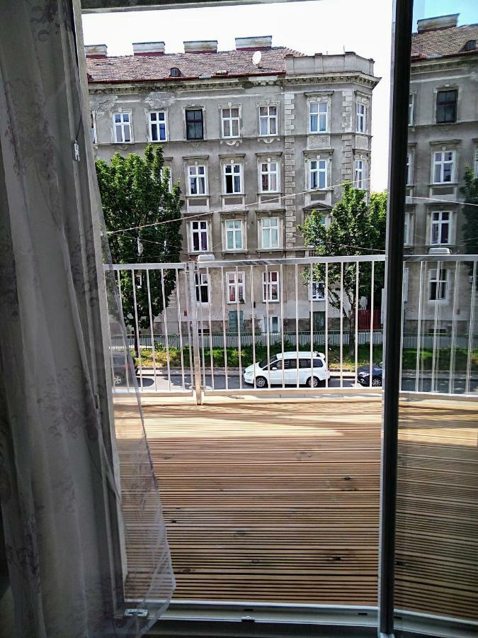 Apartment Spacious In Center With Terrace Wien